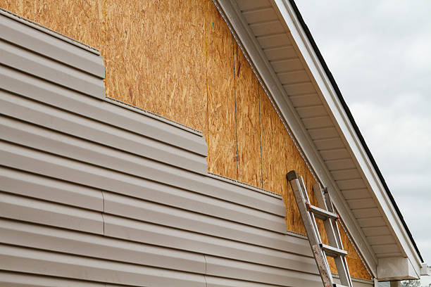 24/7 Emergency Vinyl Siding experts in Waynesville, OH